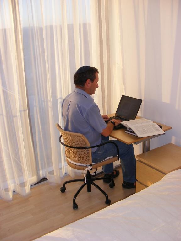 Nof Canaan Kfar Adumim Bilik gambar